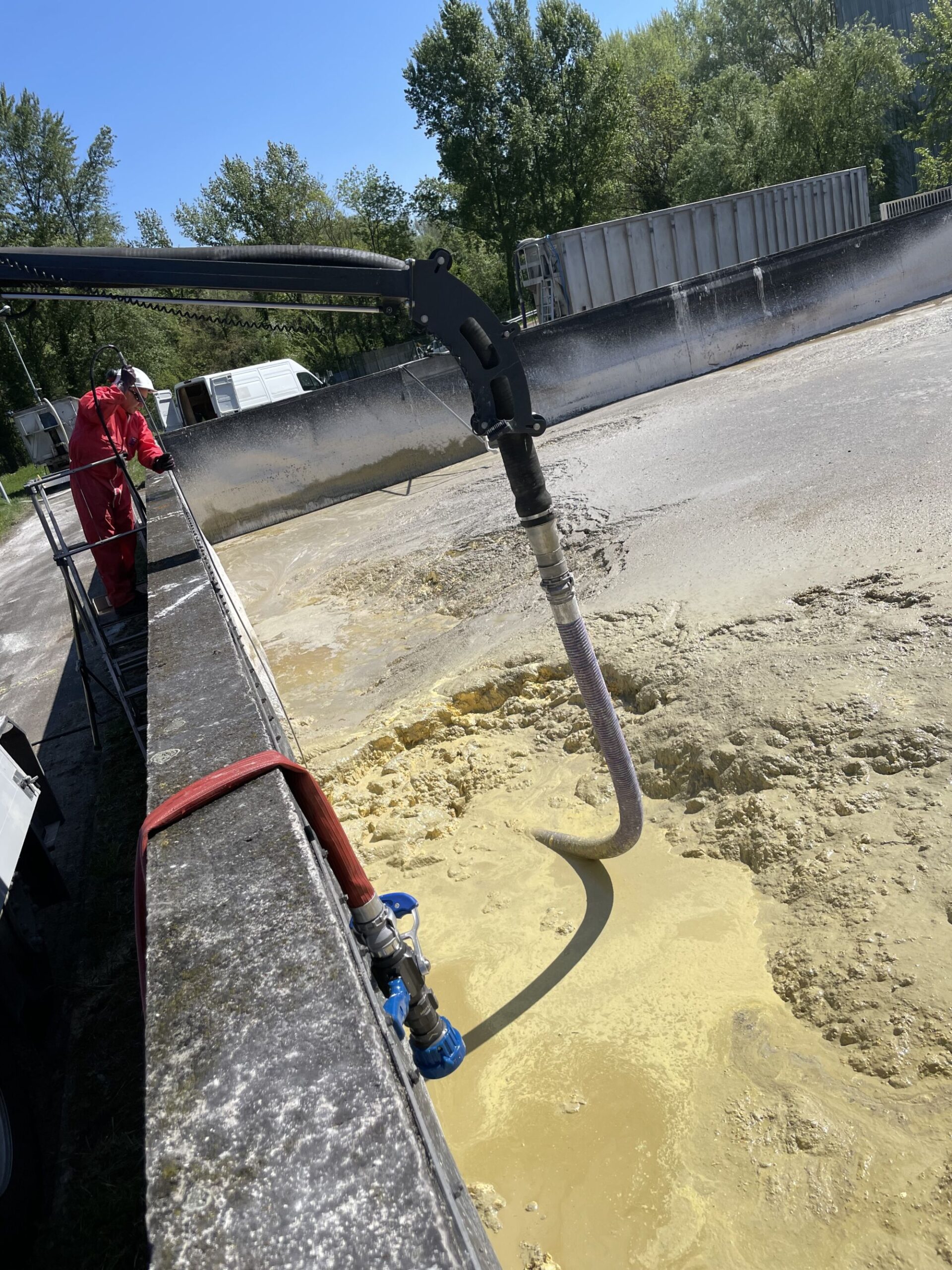 SCHMITT ENVIRONNEMENT24 SCALED | Schmitt environnement Maintenance industrielle : filière de traitement et nettoyage des déchets à Saint-Hippolyte vers Selestat et Colmar Kingersheim 2